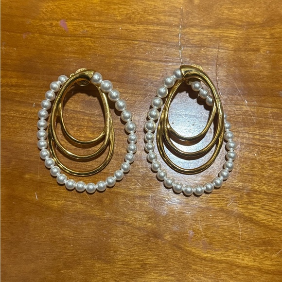 Napier Jewelry - Vintage Napier gold and pearl hoop earrings